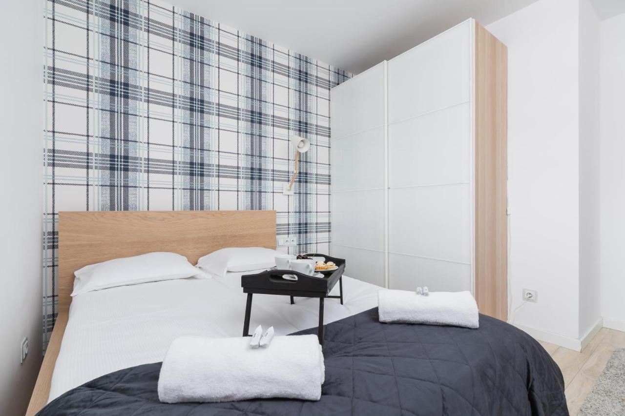 Apartment Romanowicza Cracow By Renters Krakow Luaran gambar